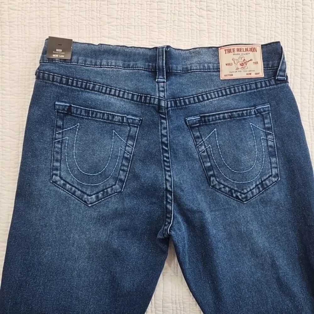 True Religion Ricky Jeans Men's 38 x 34 Relaxed Straight Blue Denim NWT NEW‎
